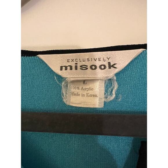 Exclusively Misook Blue Yellow Stripe Short Sleeve Top Sz L - Picture 4 of 5